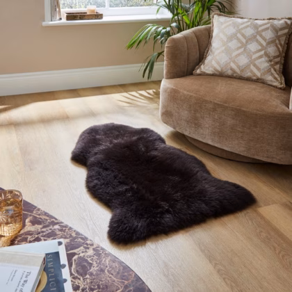 Single Pelt Sheepskin Rug