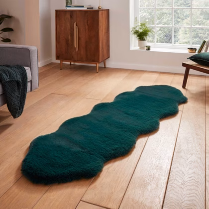 Super Teddy Faux Sheepskin Rug